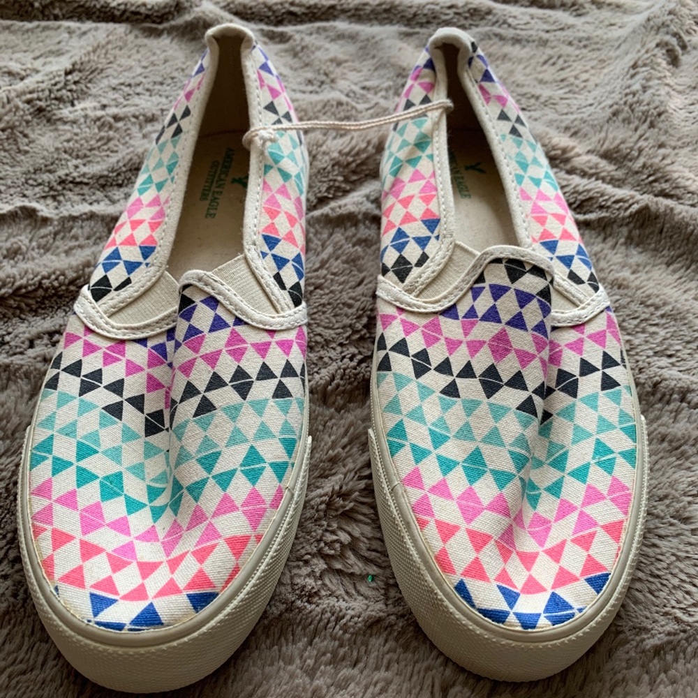 🌴NWT American Eagle Colourful Shoes🌴